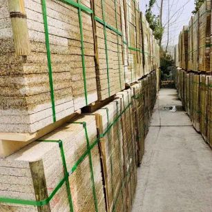 新乡 黄金麻花岗岩荔枝面地铺石