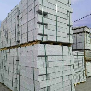 新乡 芝麻白花岗岩路沿石，路缘石，路肩石，道牙，立缘石，马路牙子，街沿石，侧石等