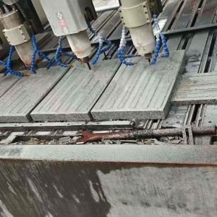 新乡 芝麻白花岗岩荔枝面盲道雕刻