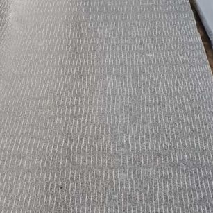 新乡 芝麻灰花岗岩斧剁面，刀斩面