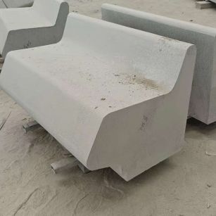 新乡 芝麻白花岗岩异形坐凳，石凳