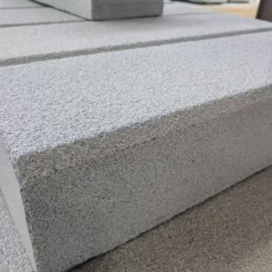 新乡 芝麻灰荔枝面路沿石