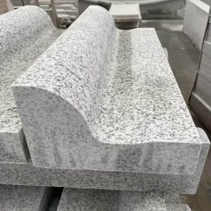 新乡 白麻花岗岩S型路沿石，路侧石，马路牙子等