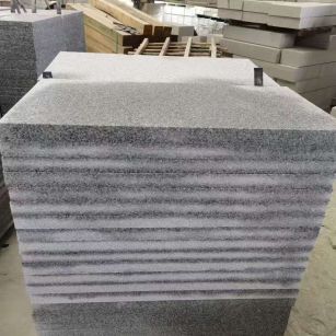 新乡 芝麻白5公分火烧地铺成品，900*400，规格可定制