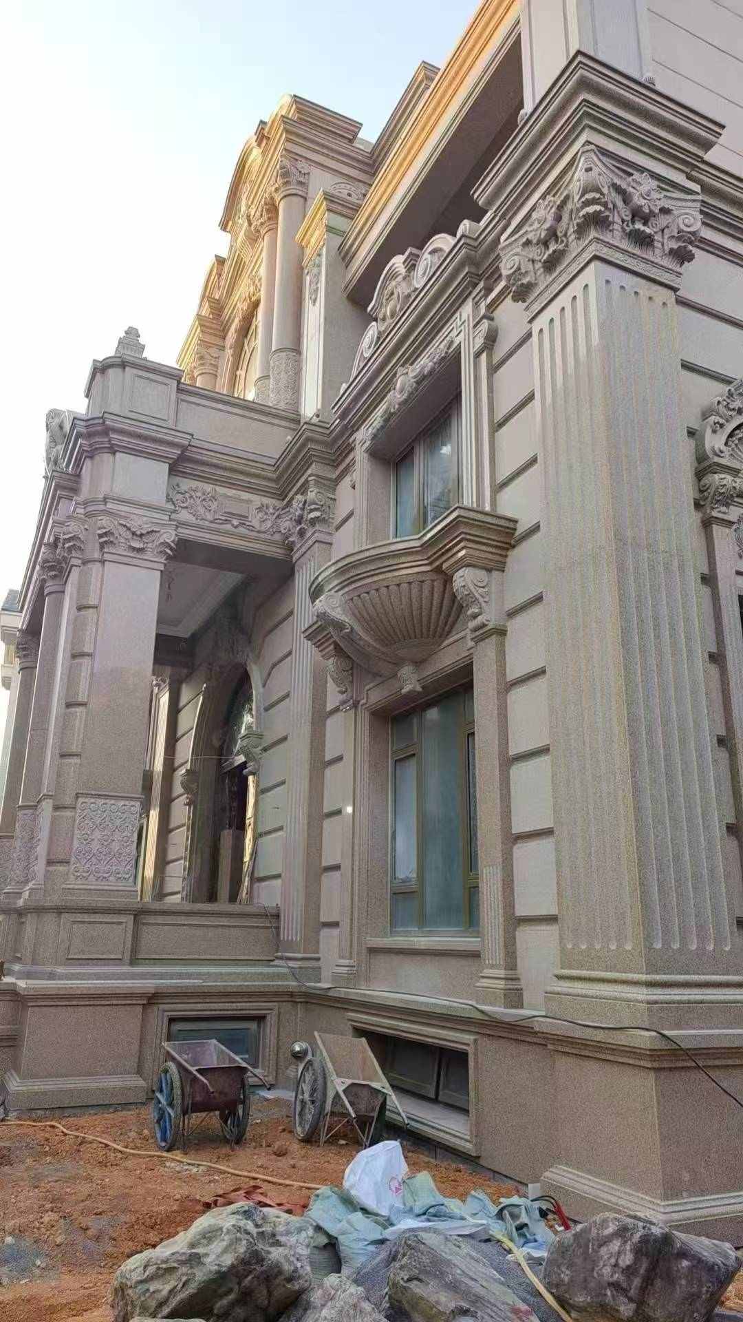 新乡 黄金麻花岗岩光面别墅外墙干挂施工完成