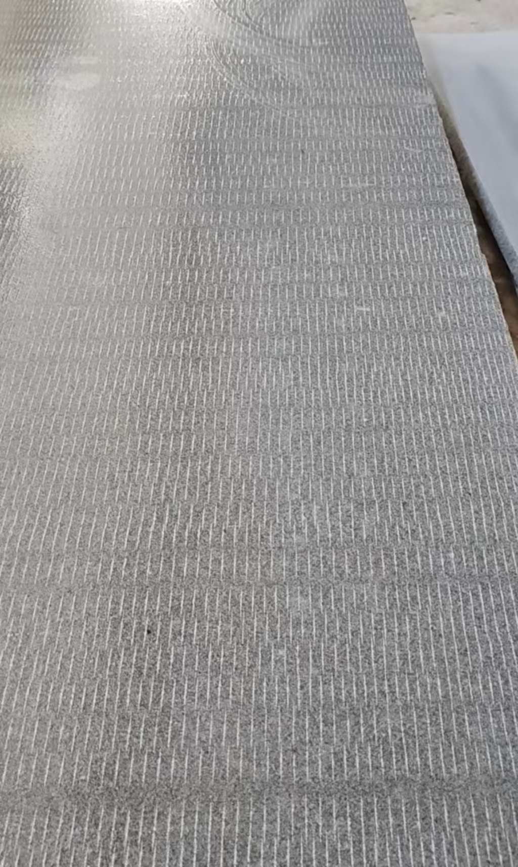 新乡 芝麻灰花岗岩斧剁面，刀斩面