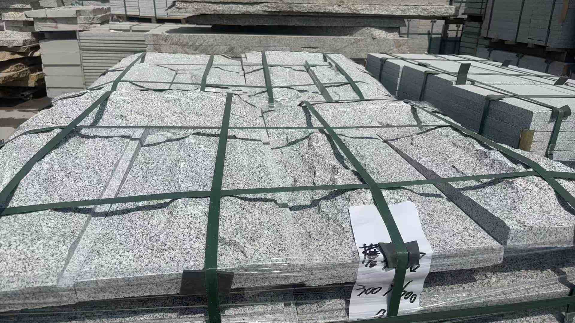 新乡 芝麻白蘑菇石成品