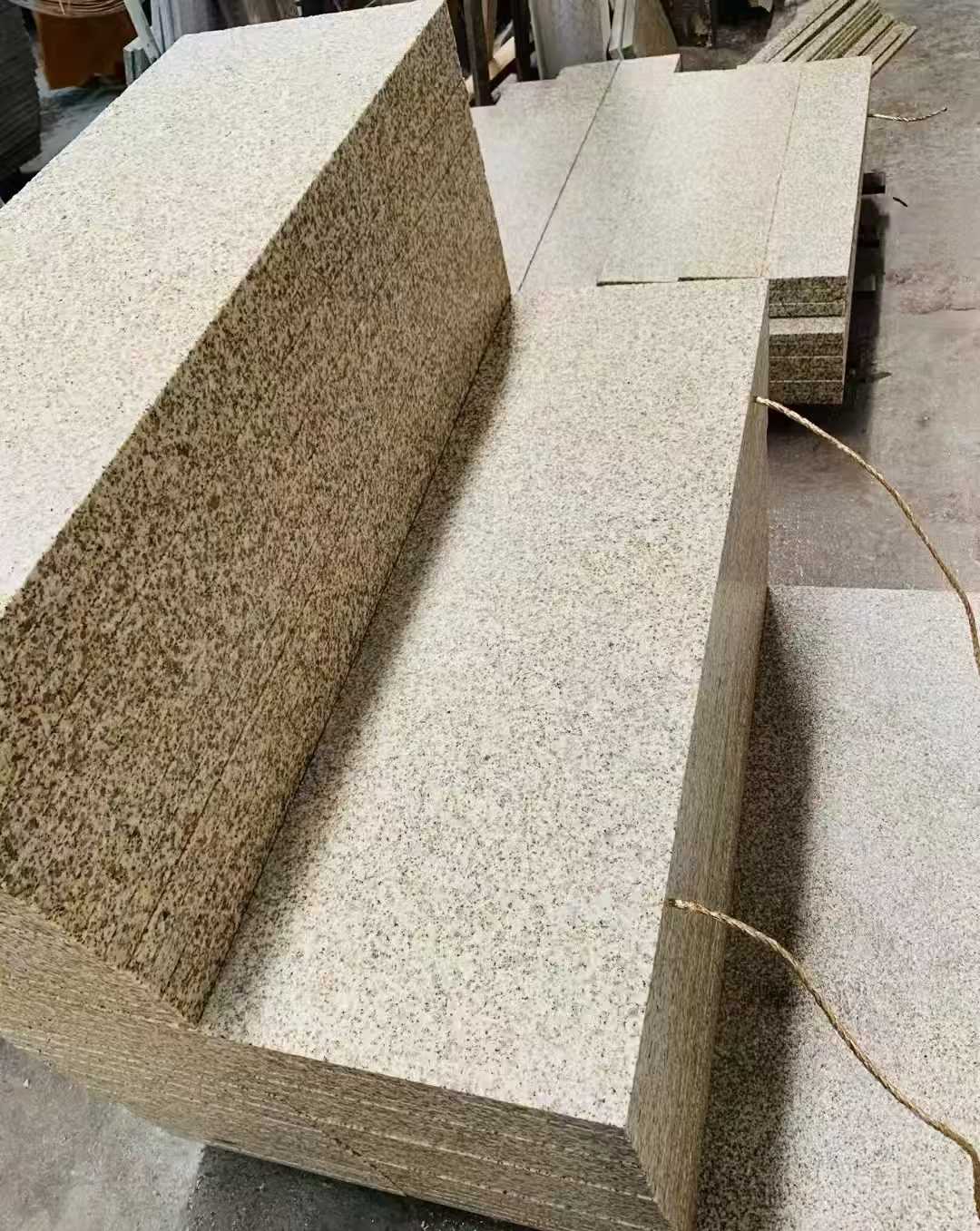 新乡 黄金麻荔枝面外墙干挂成品