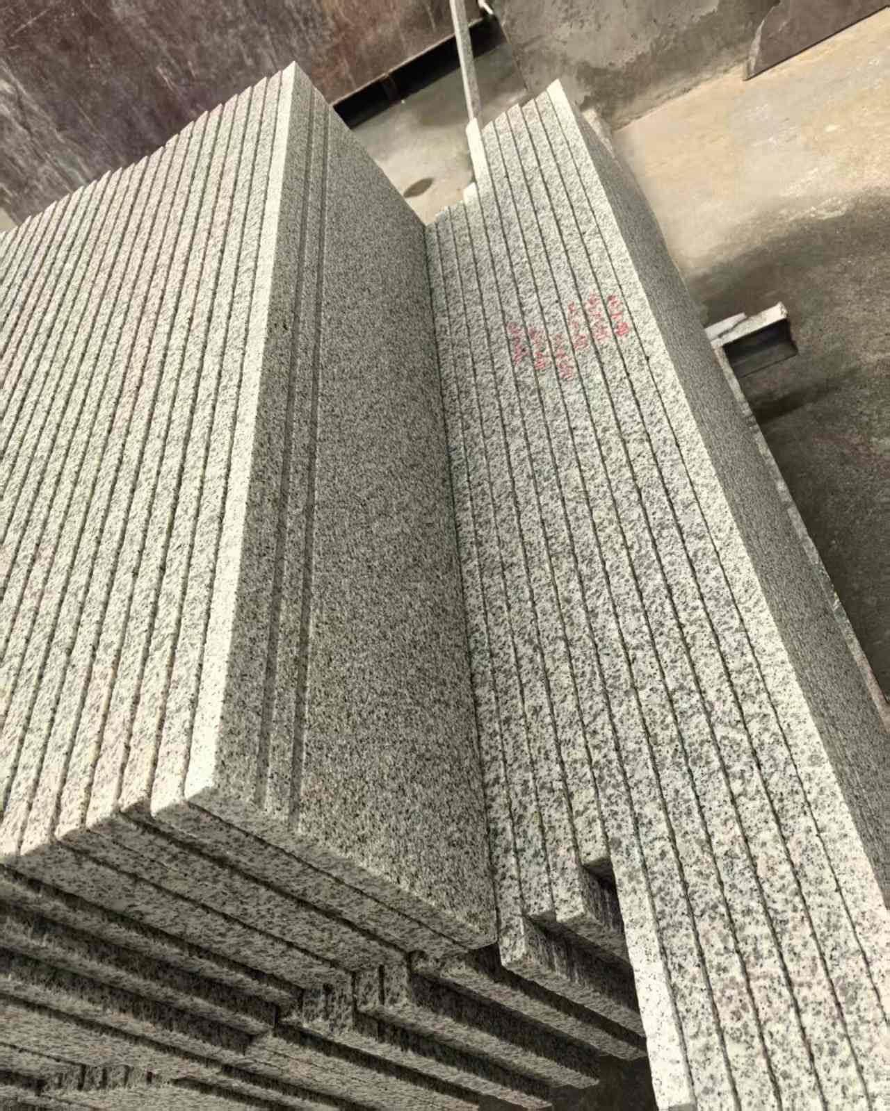 新乡 白麻荔枝面花岗岩楼梯踏步