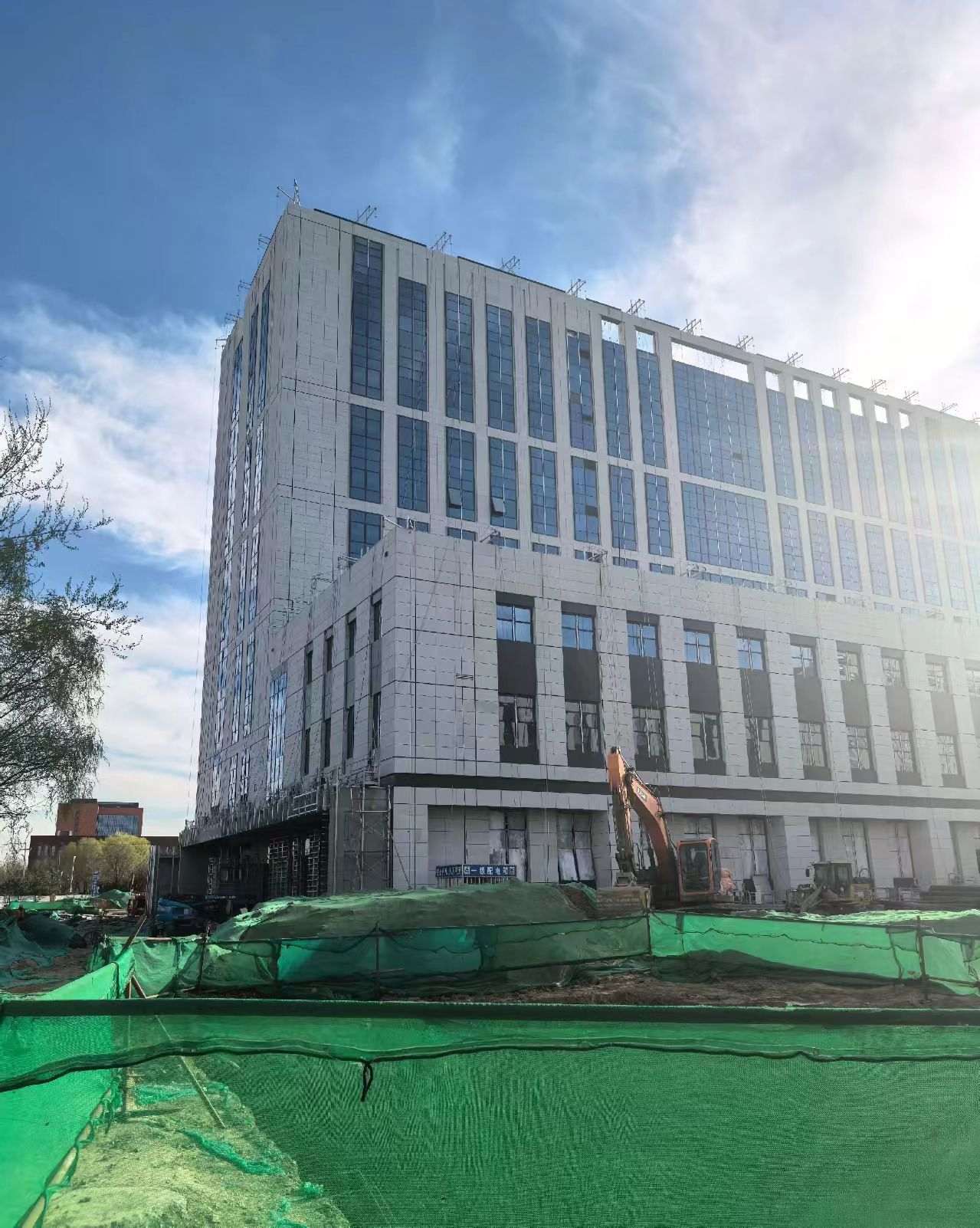 新乡 白麻花岗岩石材外墙干挂