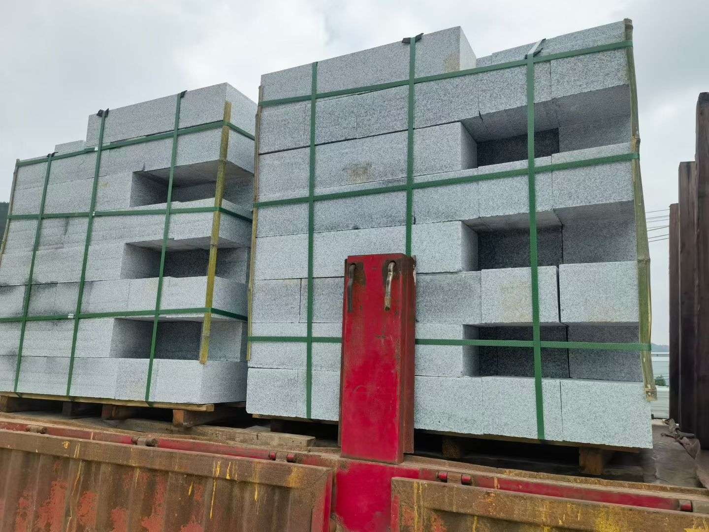 新乡 芝麻白花岗岩路沿石，平石，路侧石，马路牙子，路缘石，立缘石，平缘石等