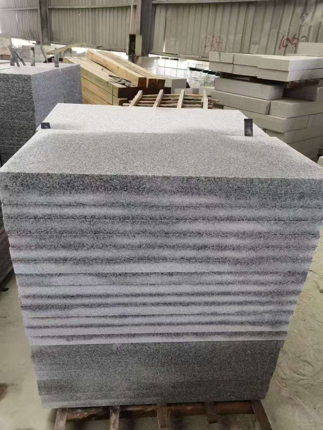 新乡 芝麻白5公分火烧地铺成品，900*400，规格可定制