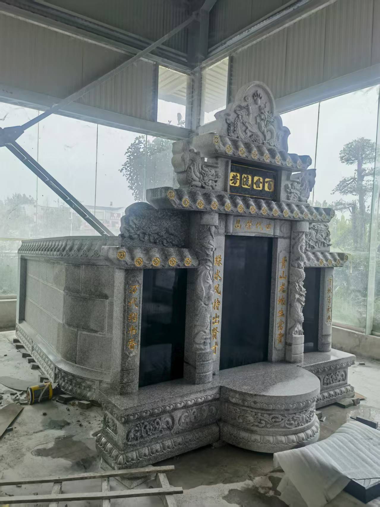 新乡 芝麻白墓碑效果展示图